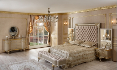 Roma Classic Bedroom Set