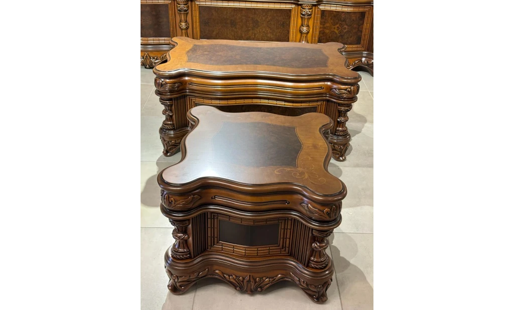 Maybach Manager Desk