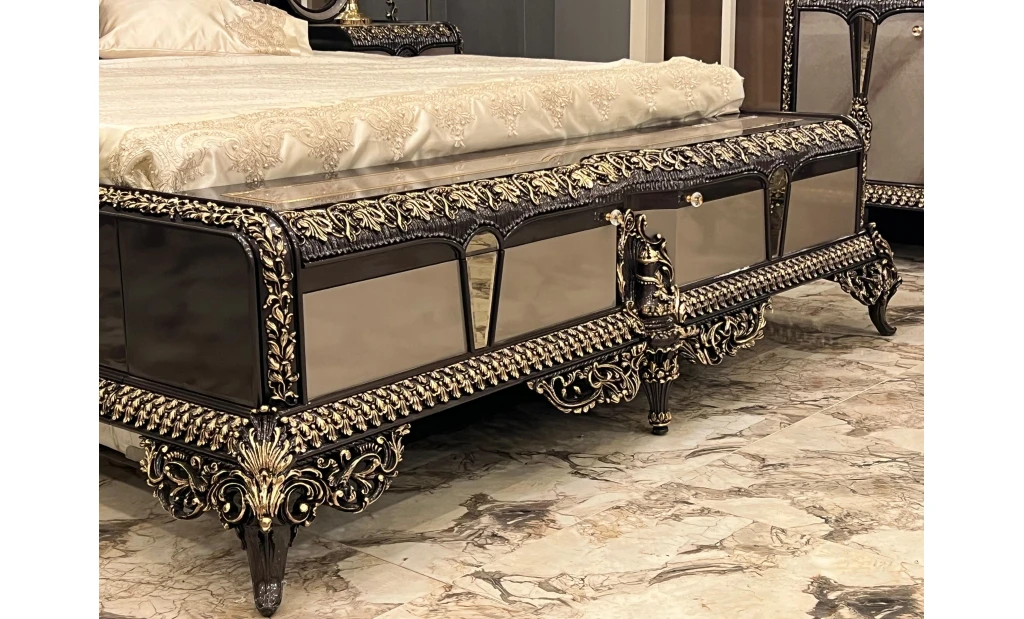 Classic  Bedroom Set