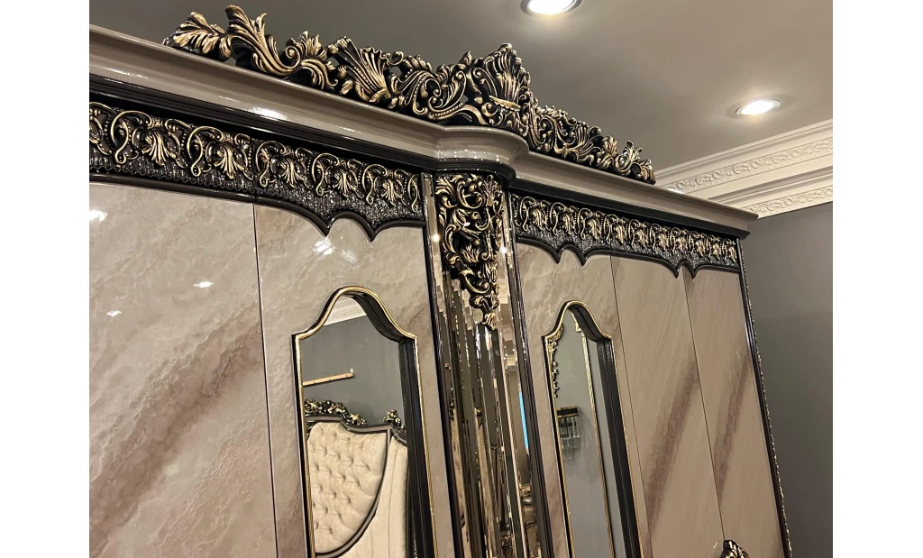 Classic  Bedroom Set
