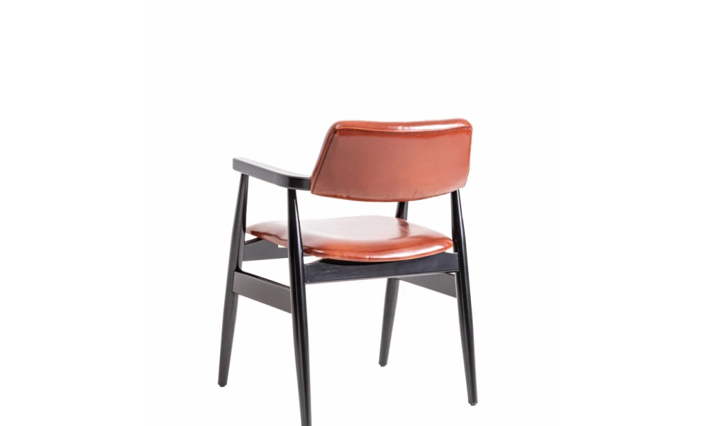 Elite Wooden Chair