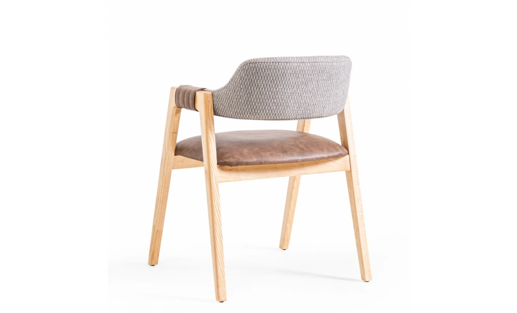 Valeria Chair