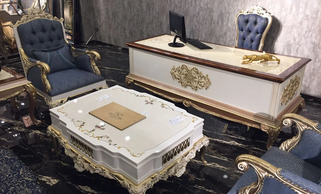 Classic Office Furniture Set