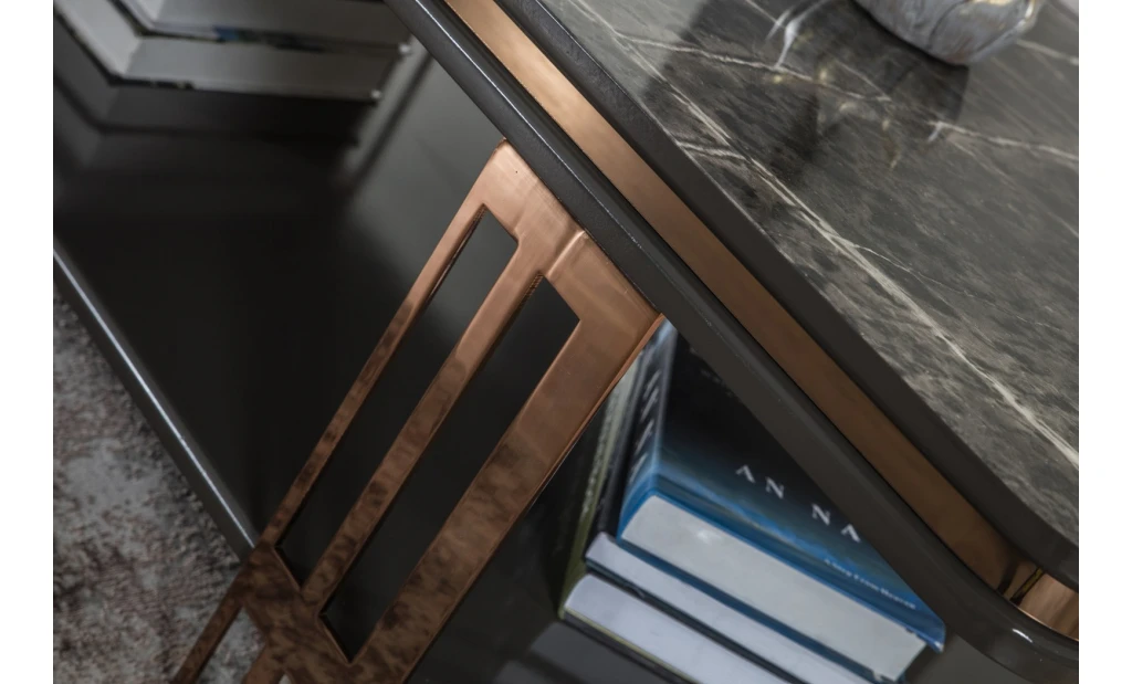 Arty Living Room Set