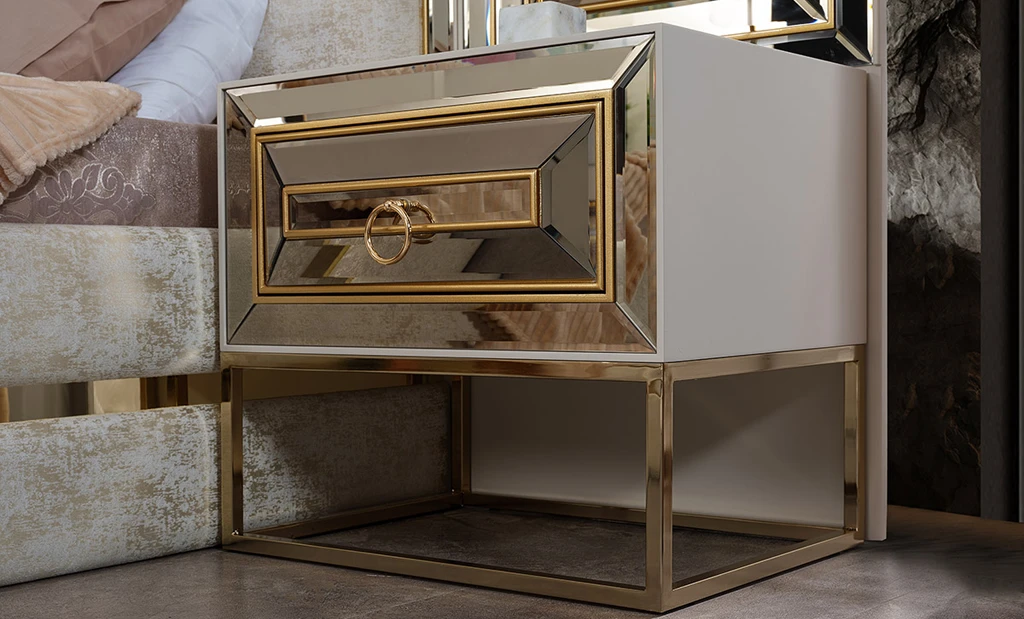 Bedroom set | Versace