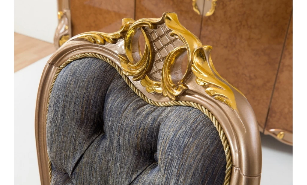 Pelin Classic Living Room Set