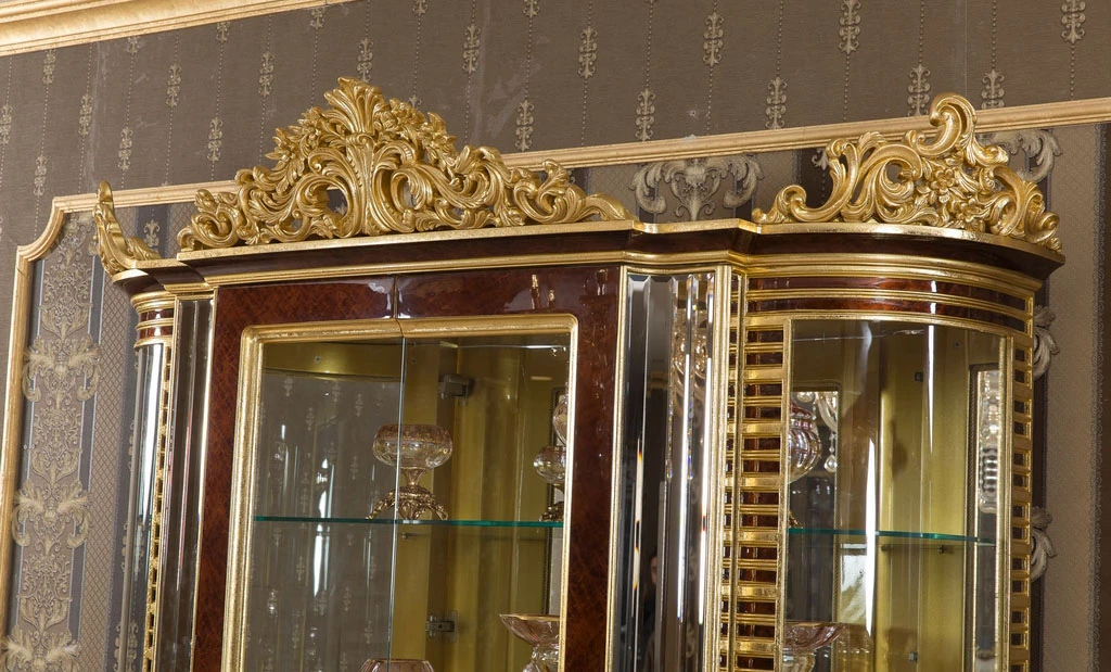 Classic Dining Room Set | King