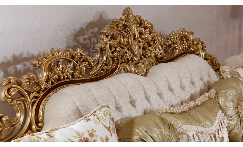 Saltanat Classic Sofa Set