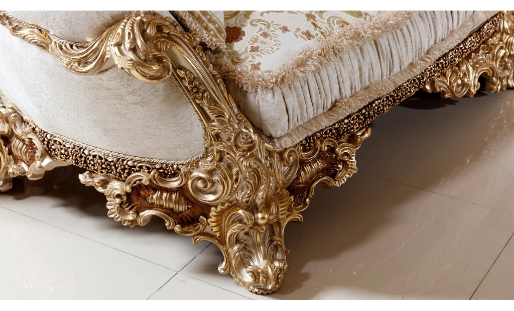 Saltanat Classic Sofa Set