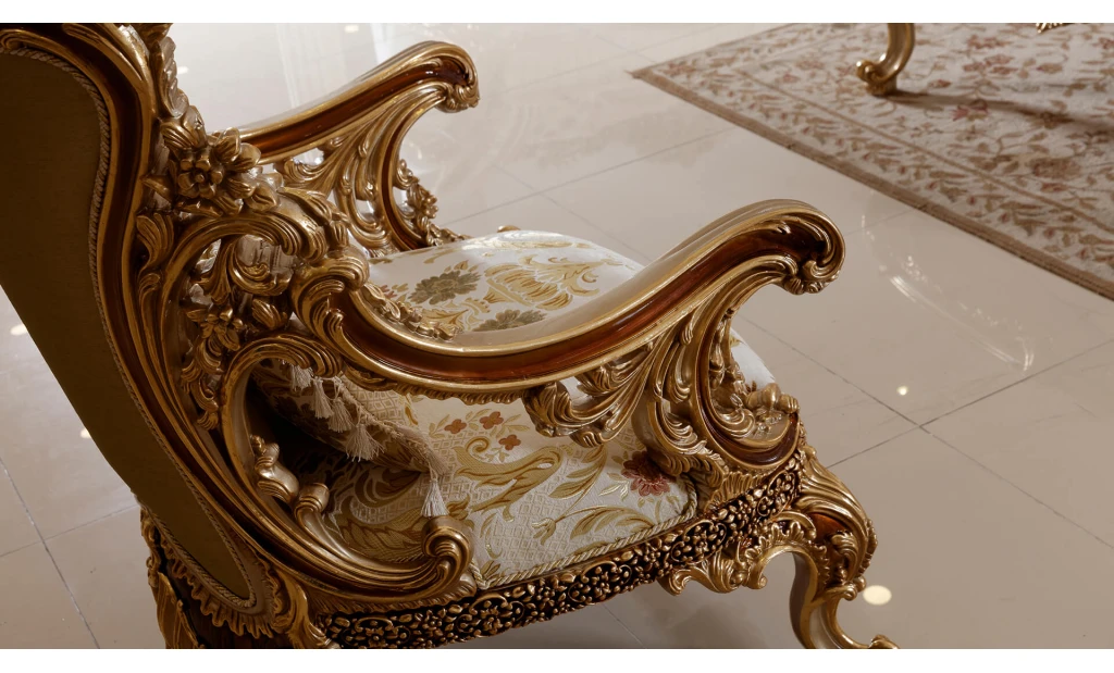 Saltanat Classic Sofa Set