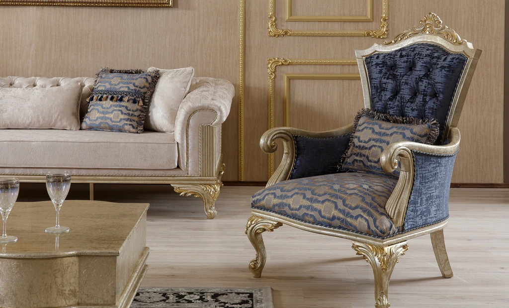 Roma Classic Living Room Set